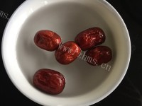 下火红薯淮枣糖水做法图解1)