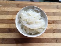 南通银鱼煎蛋饼做法图解1)