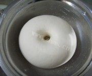 美味的香菇猪肉柳叶包做法图解3)