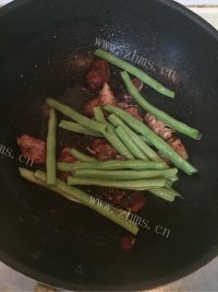 特色美食东北乱炖做法图解14)