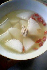 味道不错的排骨萝卜汤
