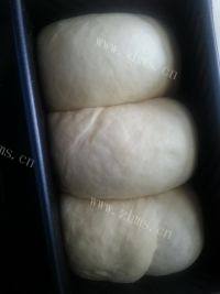 「DIY美食」卡仕达面包做法图解9)