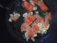 色香味浓的炒藕片做法图解4)