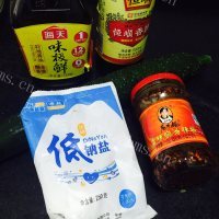 香飘十里的拍黄瓜做法图解1)