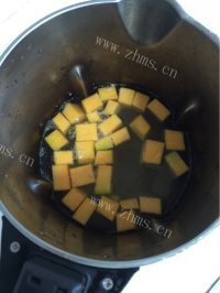 南瓜浓汤做法图解3)