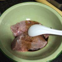 自制叉烧肉做法图解1)