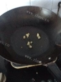 家常菜苦瓜炒蛋做法图解4)