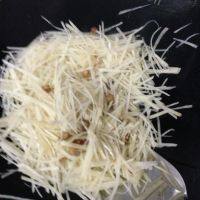 简易版炒土豆丝做法图解3)
