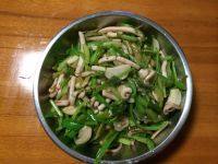 家常菜芹菜炒鱿鱼