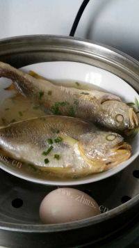 美味的清蒸黄鱼