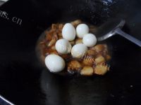 好吃的鸡蛋红烧肉做法图解8)