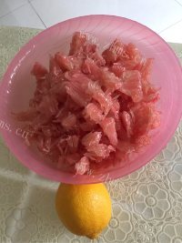 诱人的蜂蜜柚子茶做法图解1)