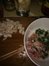 家常粉蒸肉丸做法图解2)