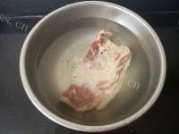  好吃的咸肉炖方笋干做法图解4)