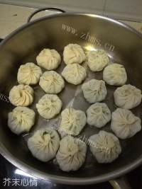 美味的鲜肉生煎包做法图解6)