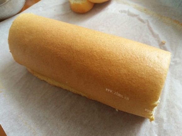 色香味浓的原味蛋糕卷