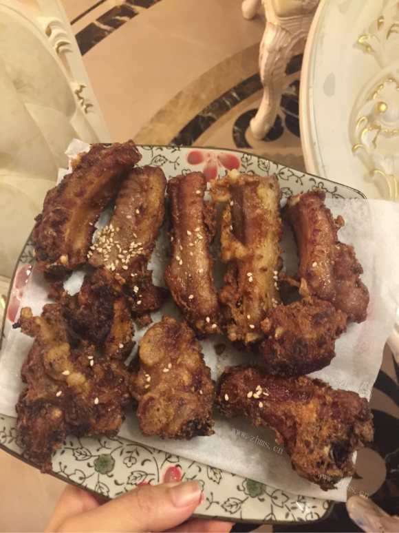 色香味浓的蒜香排骨