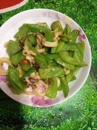 家常菜尖椒炒鱿鱼
