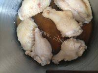 香酥的炸鸡翅做法图解5)