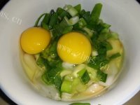 鲜美的鸟贝炒蛋做法图解3)