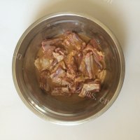 营养丰富的烤羊排做法图解3)