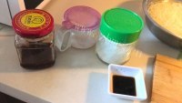 家常红油酸辣土豆丝做法图解2)