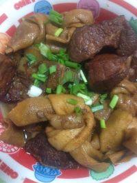 家常菜百叶结红烧肉