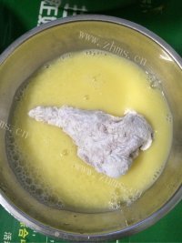 美味的香酥鸡翅根做法图解5)