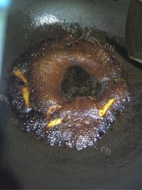 色香味俱全的红烧带鱼做法图解7)