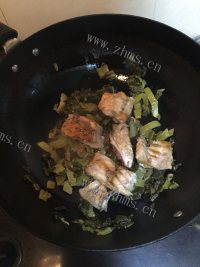 最喜欢吃的酸菜鱼做法图解6)