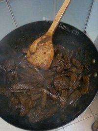 自制牛肉干做法图解5)