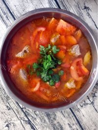 番茄牛肉汤做法图解14)
