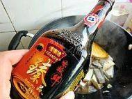 鸭血烧豆腐做法图解9)