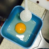 香甜的熔岩蛋糕做法图解9)