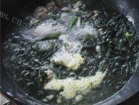 家常菜紫菜肉丸汤做法图解9)