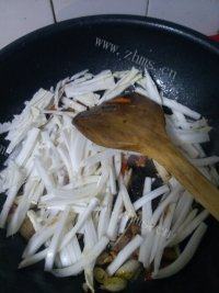 炖大白菜做法图解6)