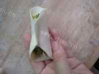 香喷喷的韭菜鸡蛋饺子做法图解8)