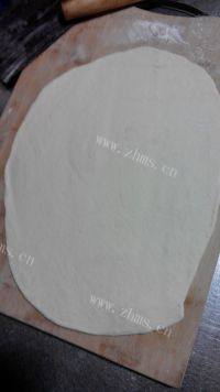 自己做的奶香发面饼做法图解4)