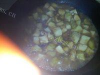 有特色的茄子炒肉做法图解7)