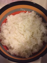 色香味俱全的韩式拌饭做法图解4)