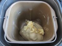 自制可可双色吐司做法图解3)