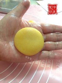 好吃的桃山月饼做法图解12)