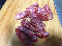 「DIY美食」荷兰豆炒腊肠做法图解2)