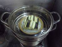 剁椒粉丝蒸茄子做法图解8)