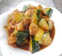 美味鸡腿炖吊瓜做法图解12)