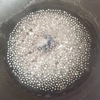 玉盘珍馐的西米奶茶做法图解1)
