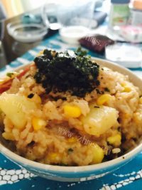 美味的土豆腊肠焖饭