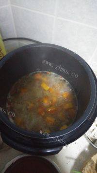 美味的木瓜炖银耳做法图解8)