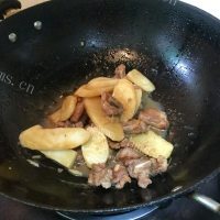 家常菜山药排骨做法图解7)