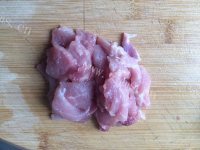 家常菜西兰花炒肉做法图解2)